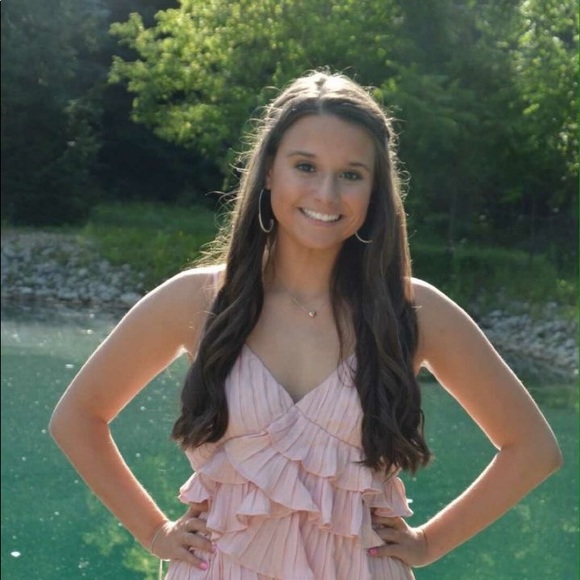 Meet your Posher, Paige - Picture 1 of 1